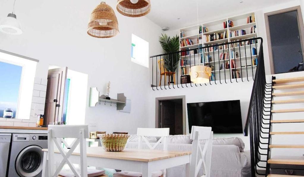 Typical Canarian House With Fabulous Sea Views Tías Eksteriør bilde