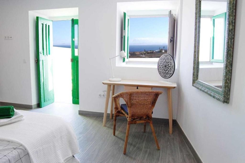 Typical Canarian House With Fabulous Sea Views Tías Eksteriør bilde